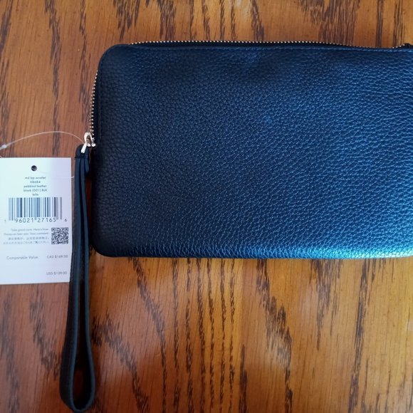 *Price Drop* Kate Spade medium black pebbled leather wristlet - Picture 4 of 6
